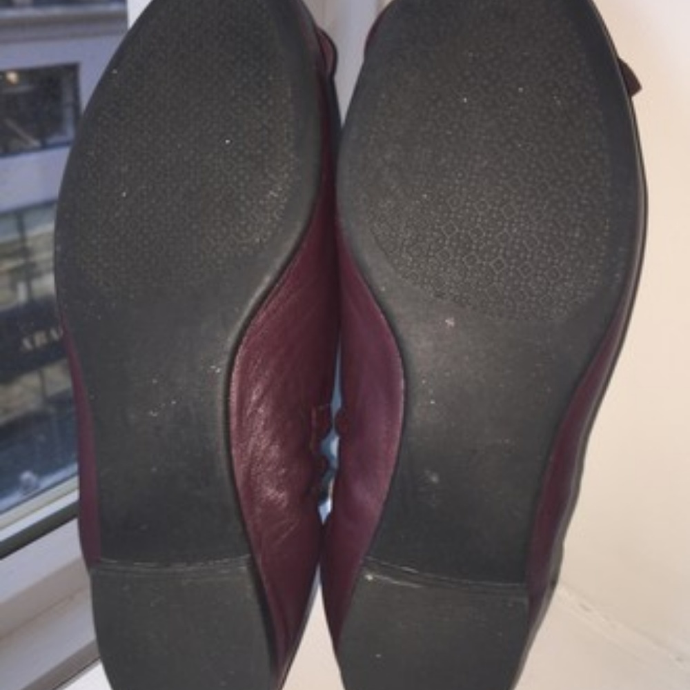 Tory Burch Burgundy Blossom Ballet Flats - Picture 6 of 8